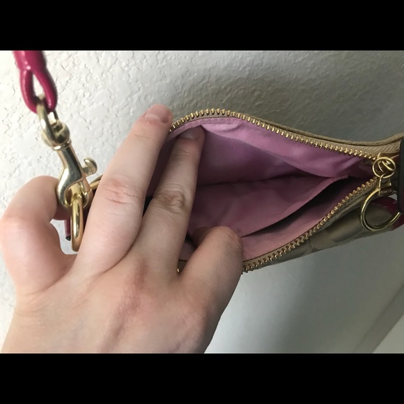 EUC Coach Crossbody Purse - Picture 3 of 5